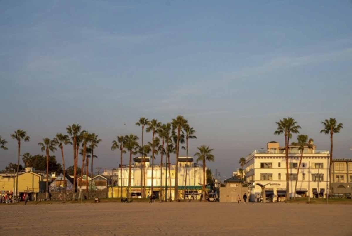  coucher de soleil de Venice beach depuis la jetée 